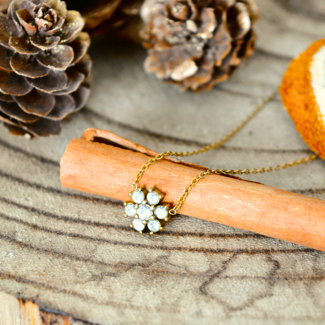 Collier Flora