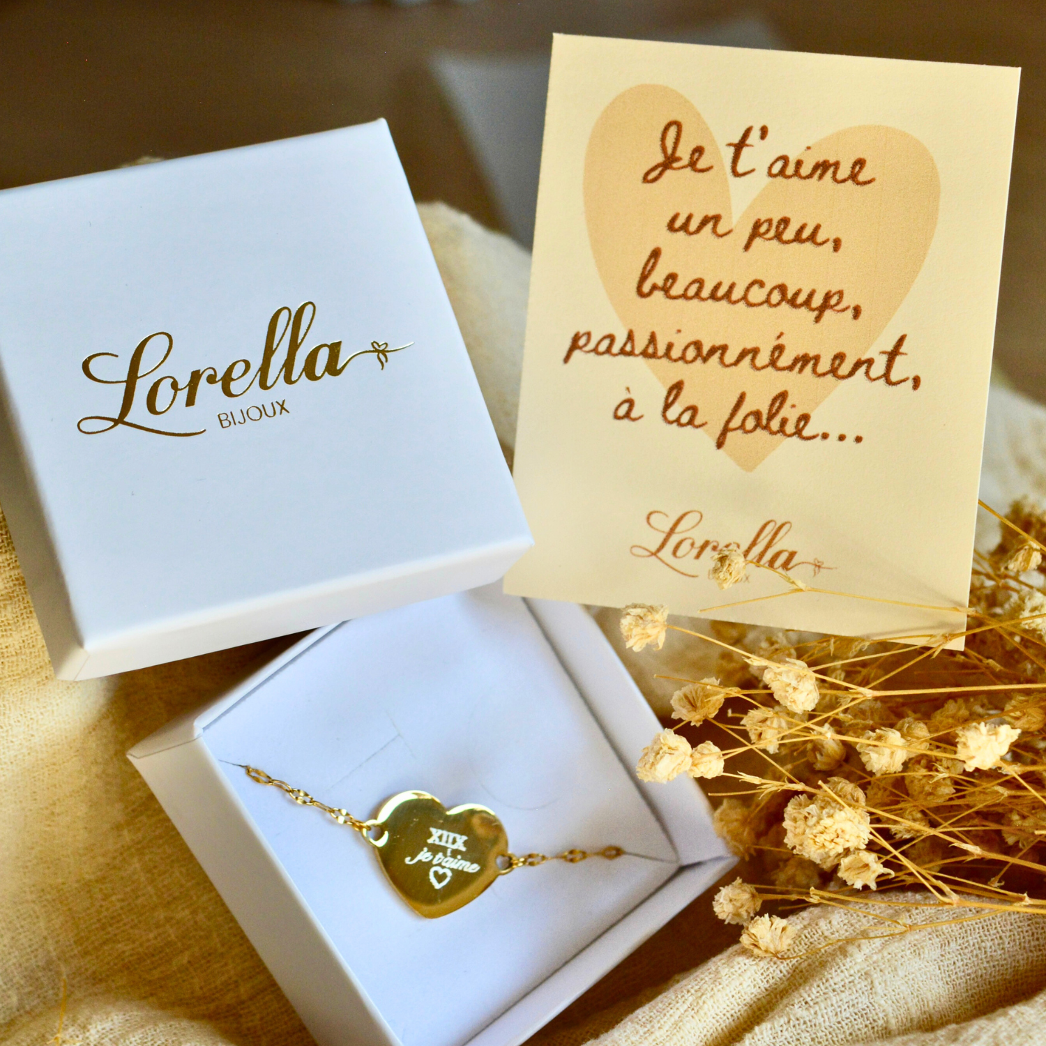 Bracelet coeur gravé Koralina